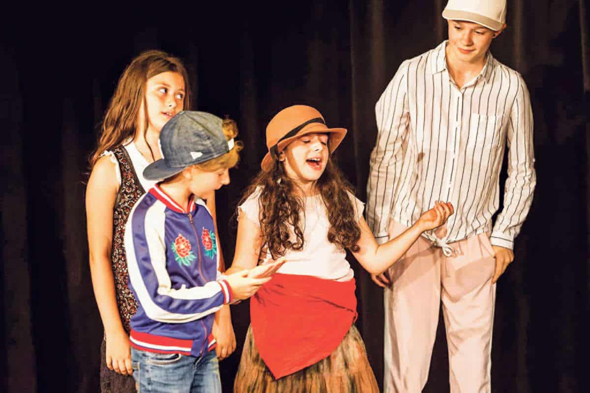 Theater Juckt / Anzeiger Thal Gäu Olten