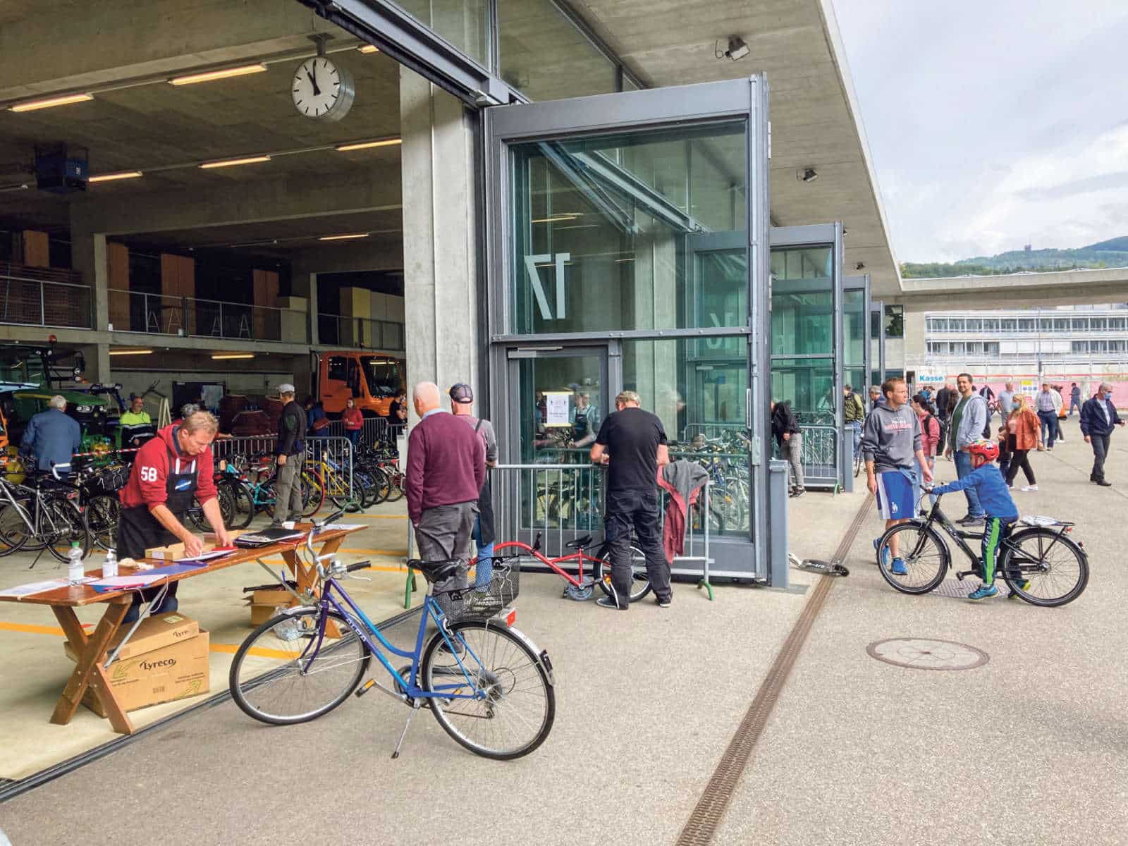 Veloboerse Werkhof Olten / Anzeiger Thal Gäu Olten