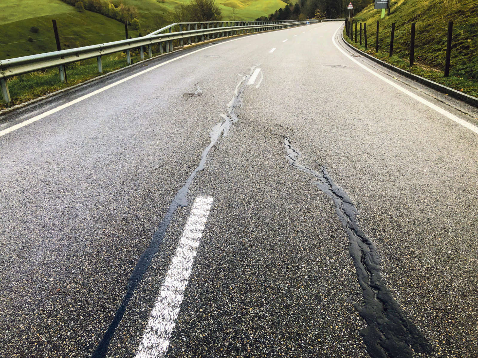 Kantonsstrasse Mümliswil Stützmauer / Anzeiger Thal Gäu Olten