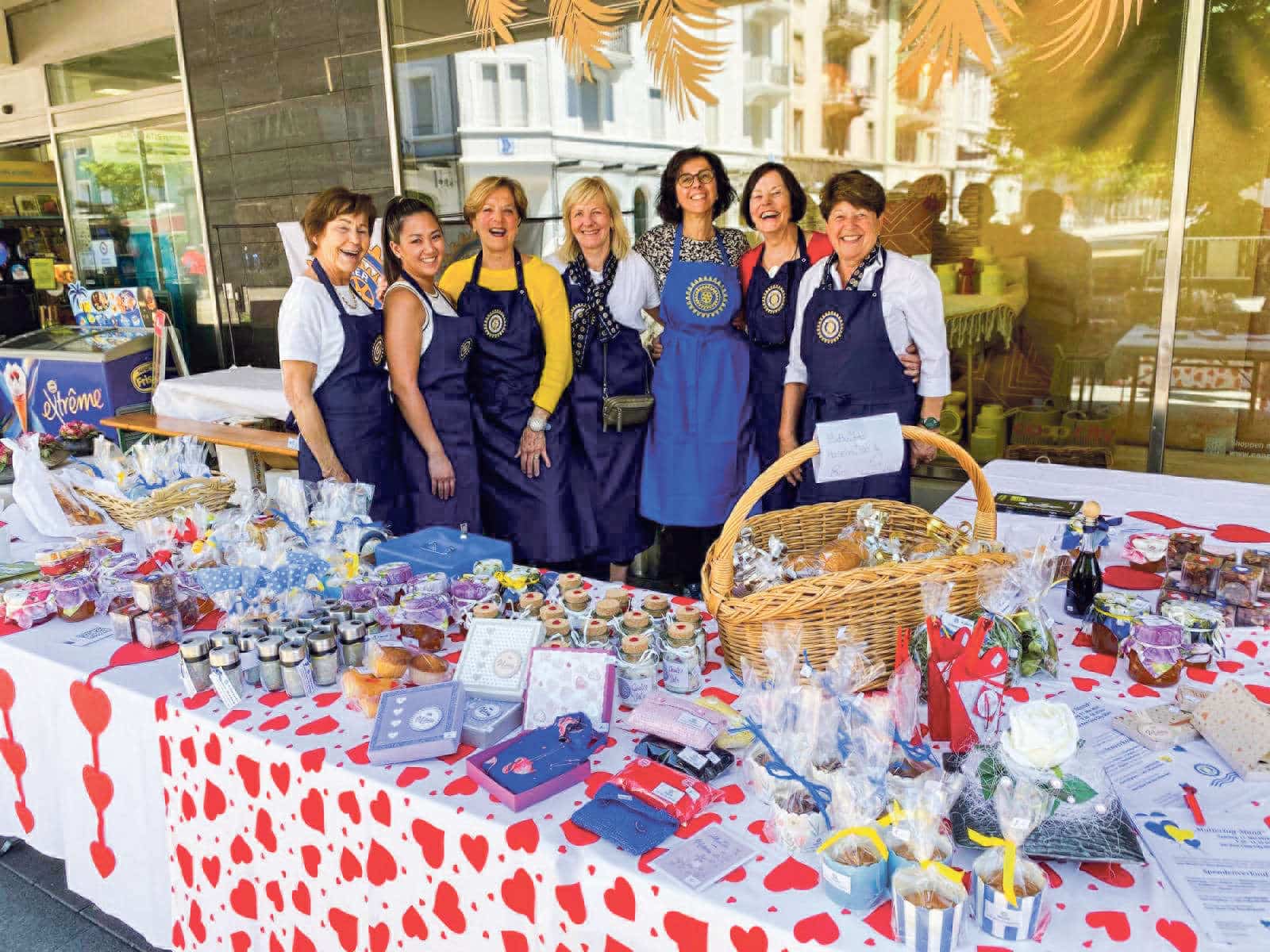 Muttertag-Stand von Inner Wheel/ Anzeiger Thal Gäu Olten