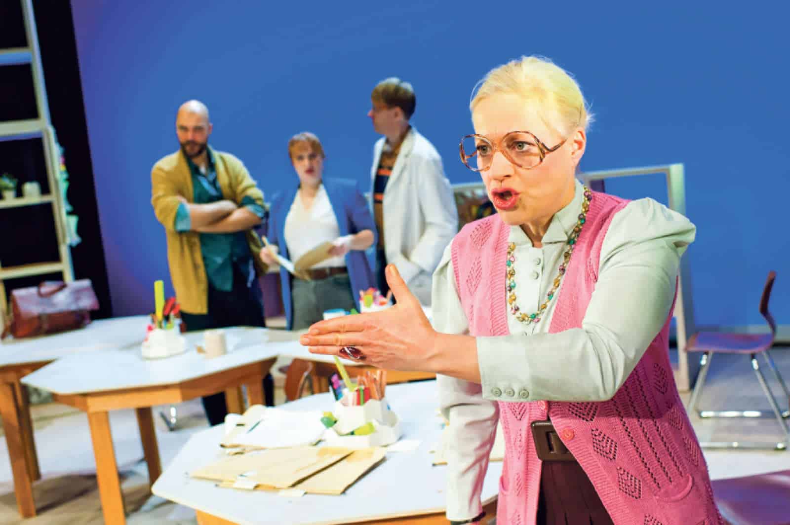 Komödie «Eingeschlossene Gesellschaft» / Anzeiger Thal Gäu Olten