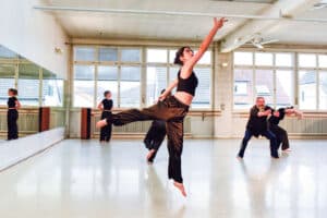 Tanz Raum / Anzeiger Thal Gäu Olten