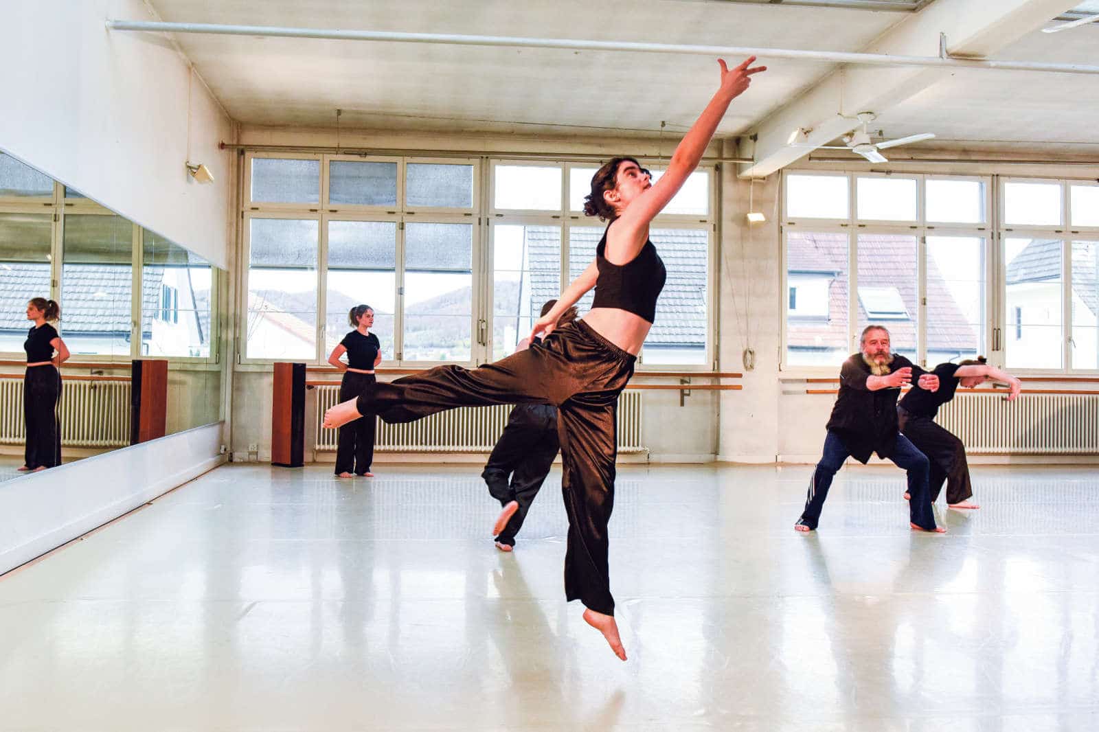 Tanz Raum / Anzeiger Thal Gäu Olten