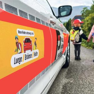 5-2025-08-05 Kanton Solothurn Schulanfang Patrouillenfahrzeug Schulanfang / Anzeiger Thal Gäu Olten